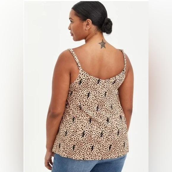 TORRID WOMEN’S SWING CAMI TOP LIGHTENING BOLTS LEOPARD PRINT SIZE 2X - Picture 2 of 7